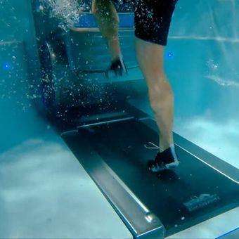 4 Pool Exercises for Stronger Legs